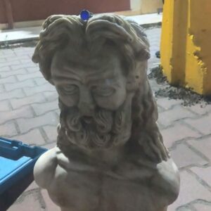 bursada tarihi eser operasyonu 2 heykel ele gecirildi ThJOG8Gy