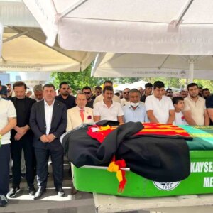 erdal duran son yolculuguna ugurlandi OKPkgxuc