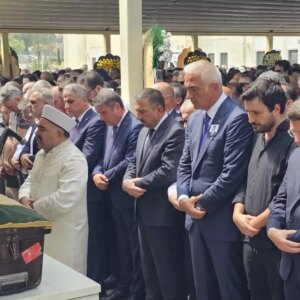 eski ak parti il baskani zeki tosun hayatini kaybetti 5OAvYW36