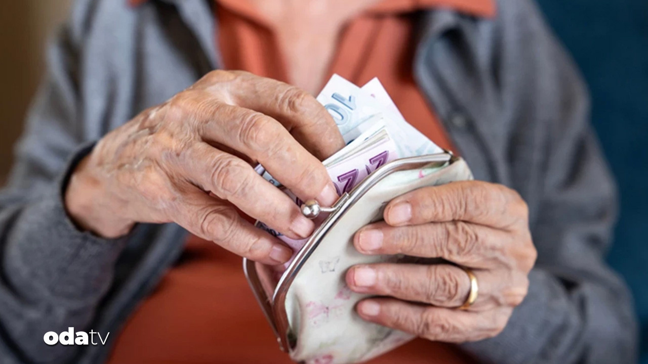 alim gucu 20 yilda coktu emeklinin sofrasi bosaldi Kp74bSVA