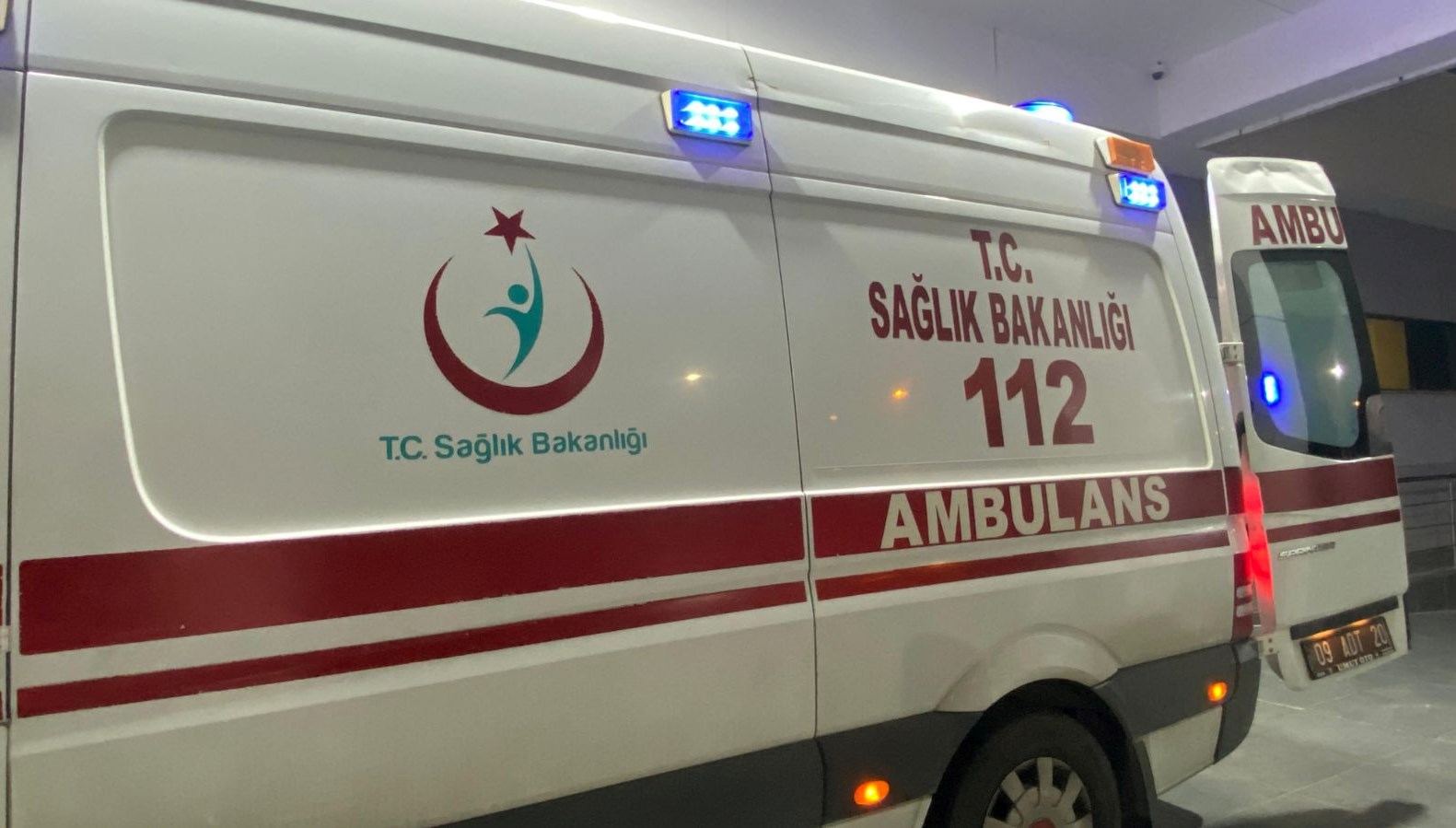 kayseride feci olay catidan beton zemine dustu QqutqDgY.jpg