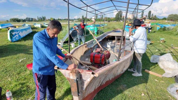 Beyşehir Gölü’nde Balıkçı Hazırlıkları Başladı